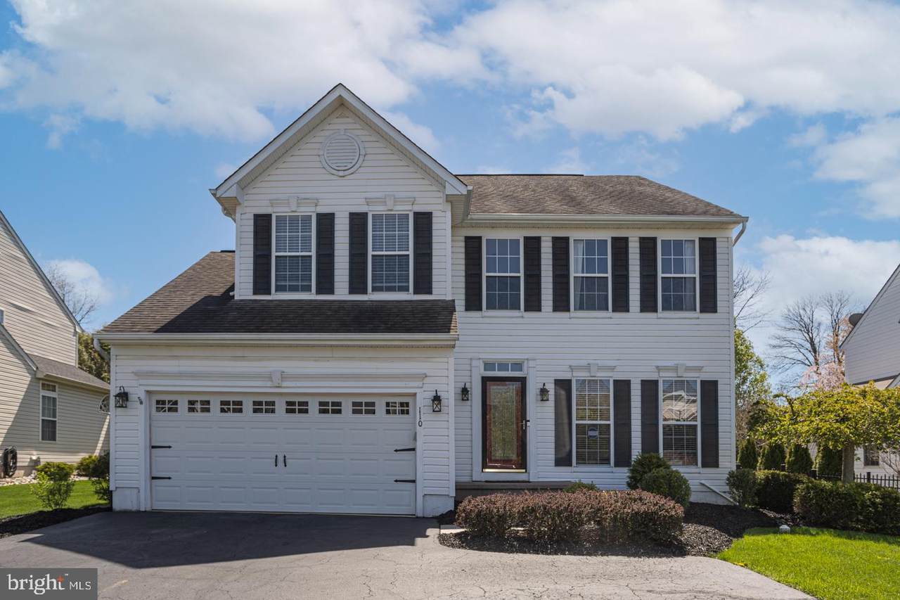 110 Bridgewater Drive - Photo 1