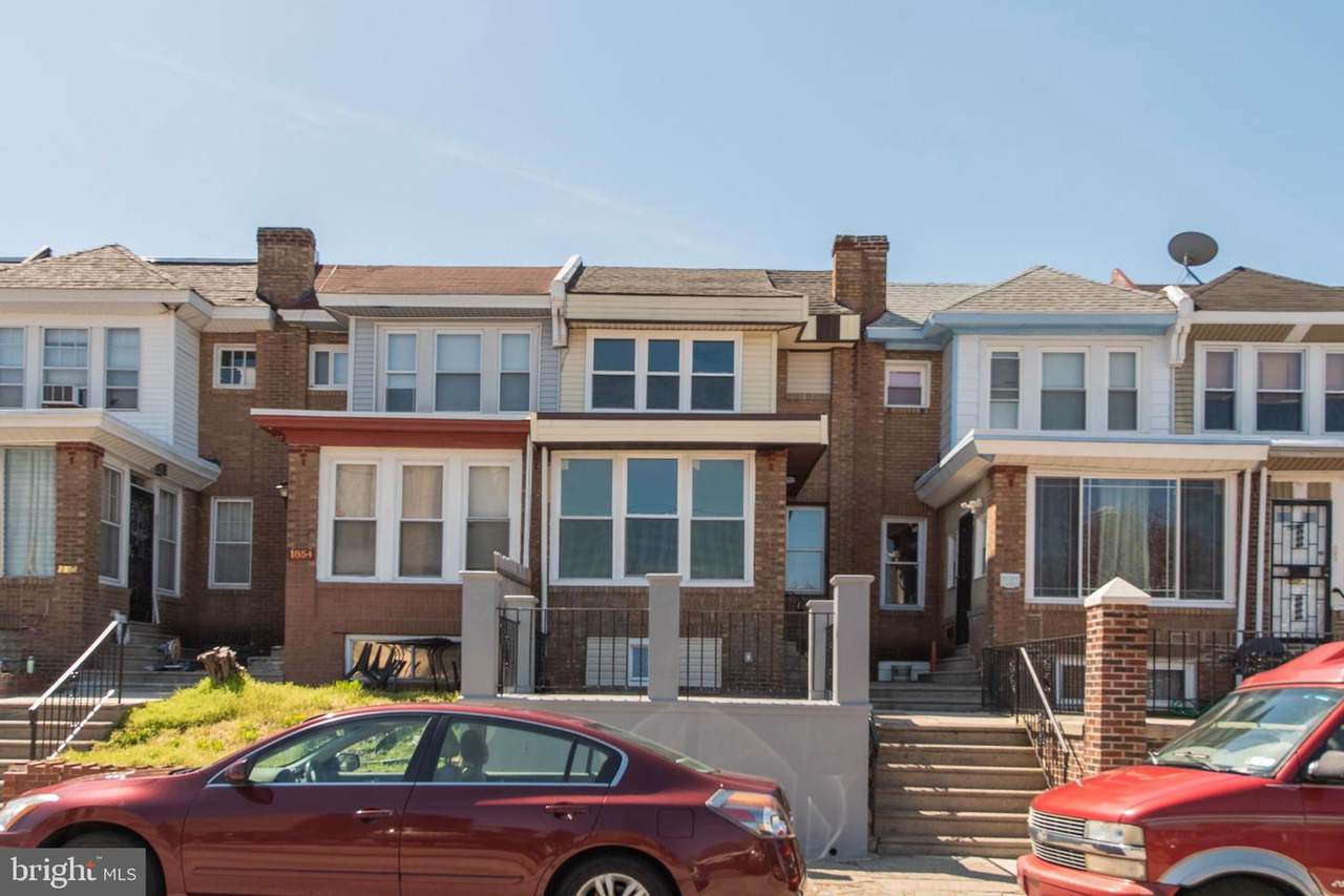 1856 Conlyn Street - Photo 1