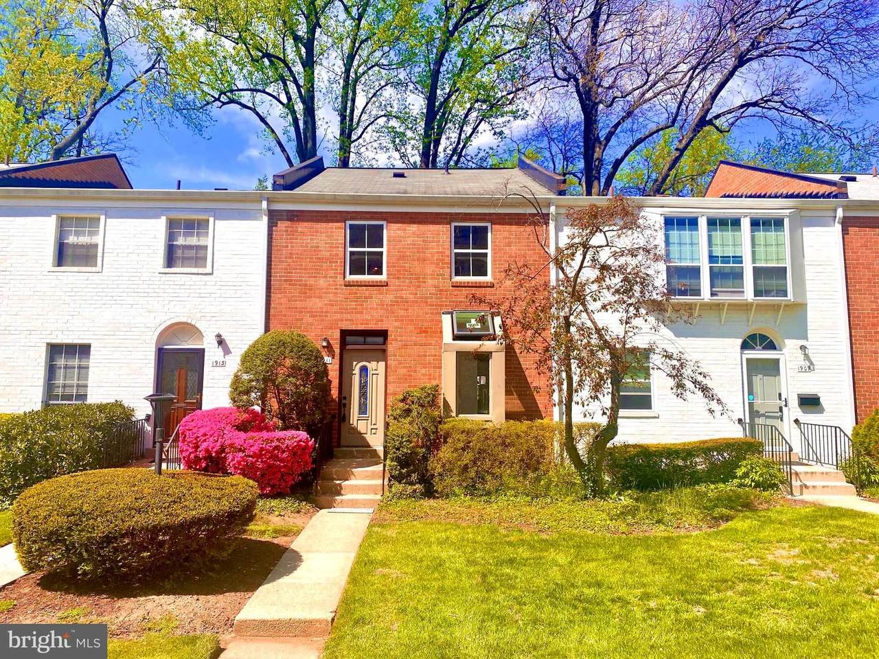 1911 Lyttonsville Road - Photo 1
