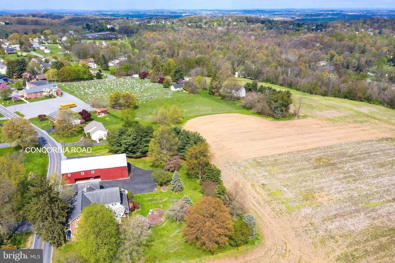 415 Hempfield Hill Road - Photo 1