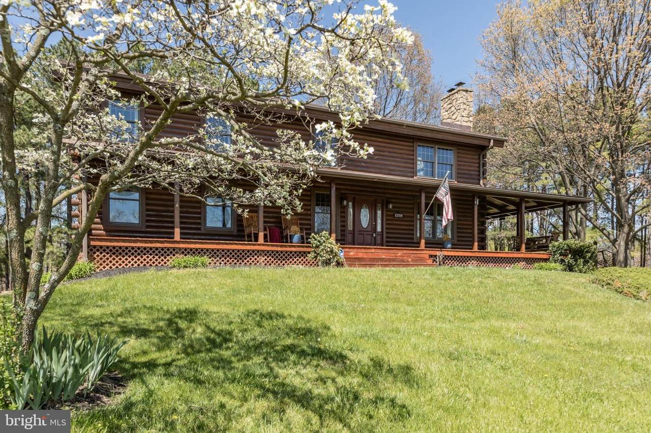 3860 Middle Road - Photo 1