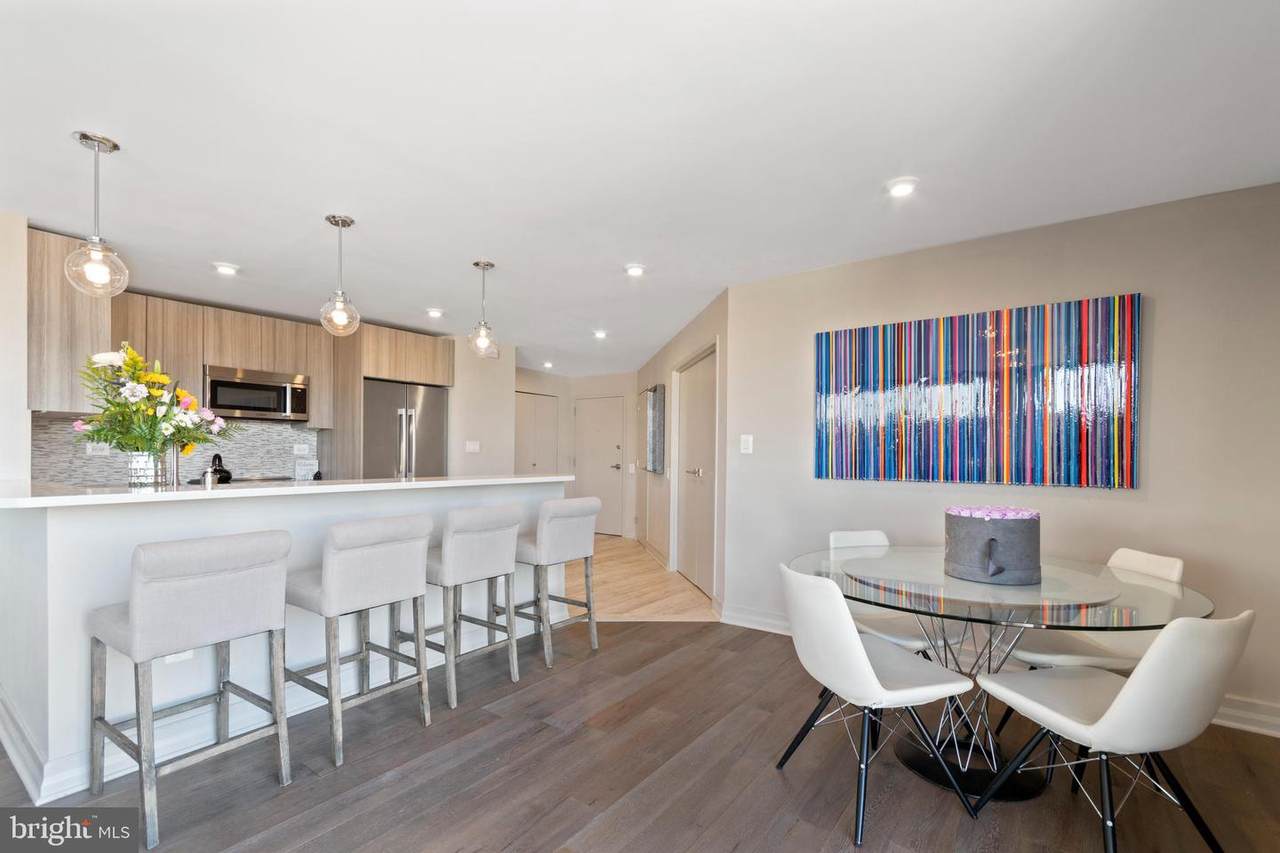 241 6TH Street - Photo 1
