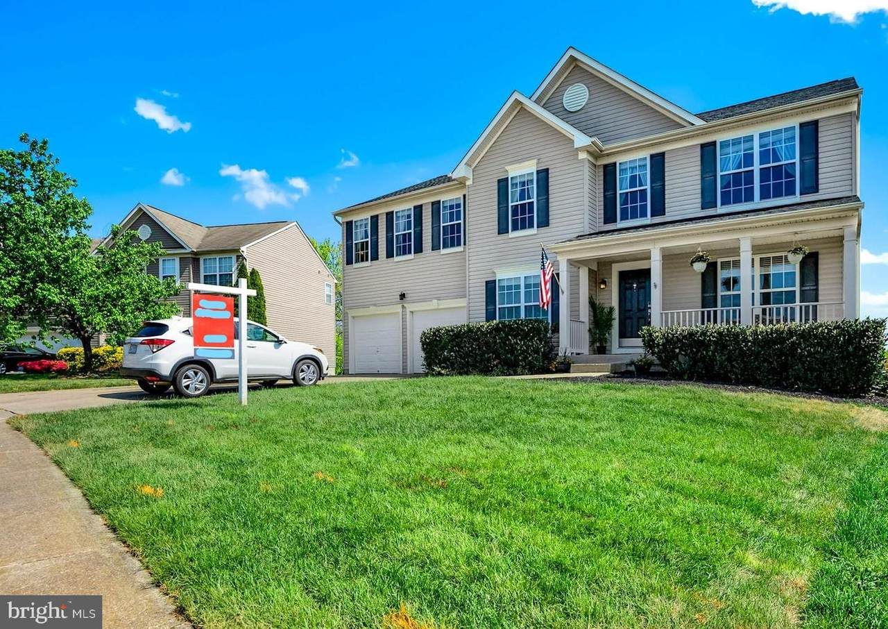 5101 Gray Oak Circle - Photo 1