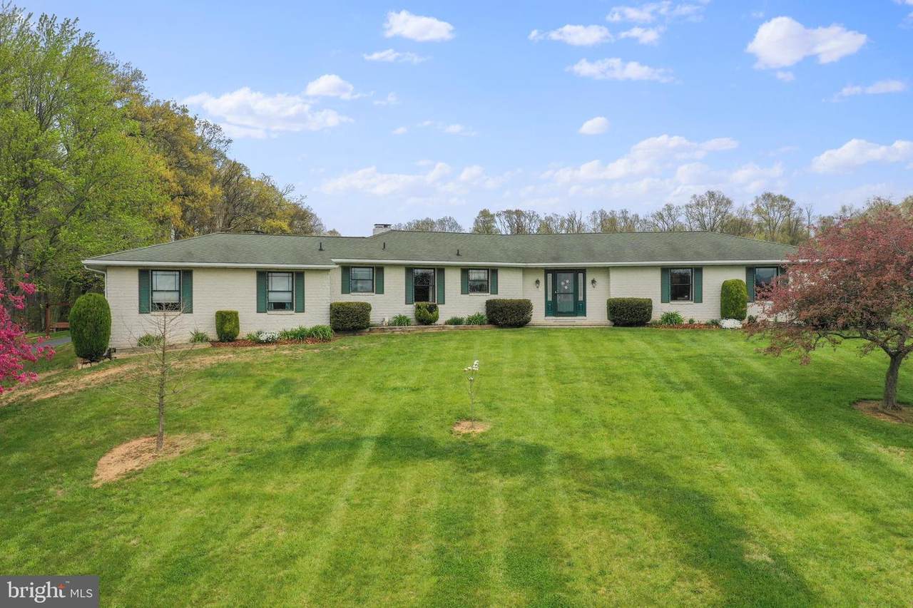 5015 Old Hanover Road - Photo 1