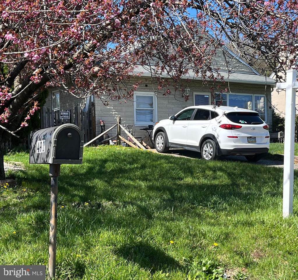 489 Coates Lane - Photo 1