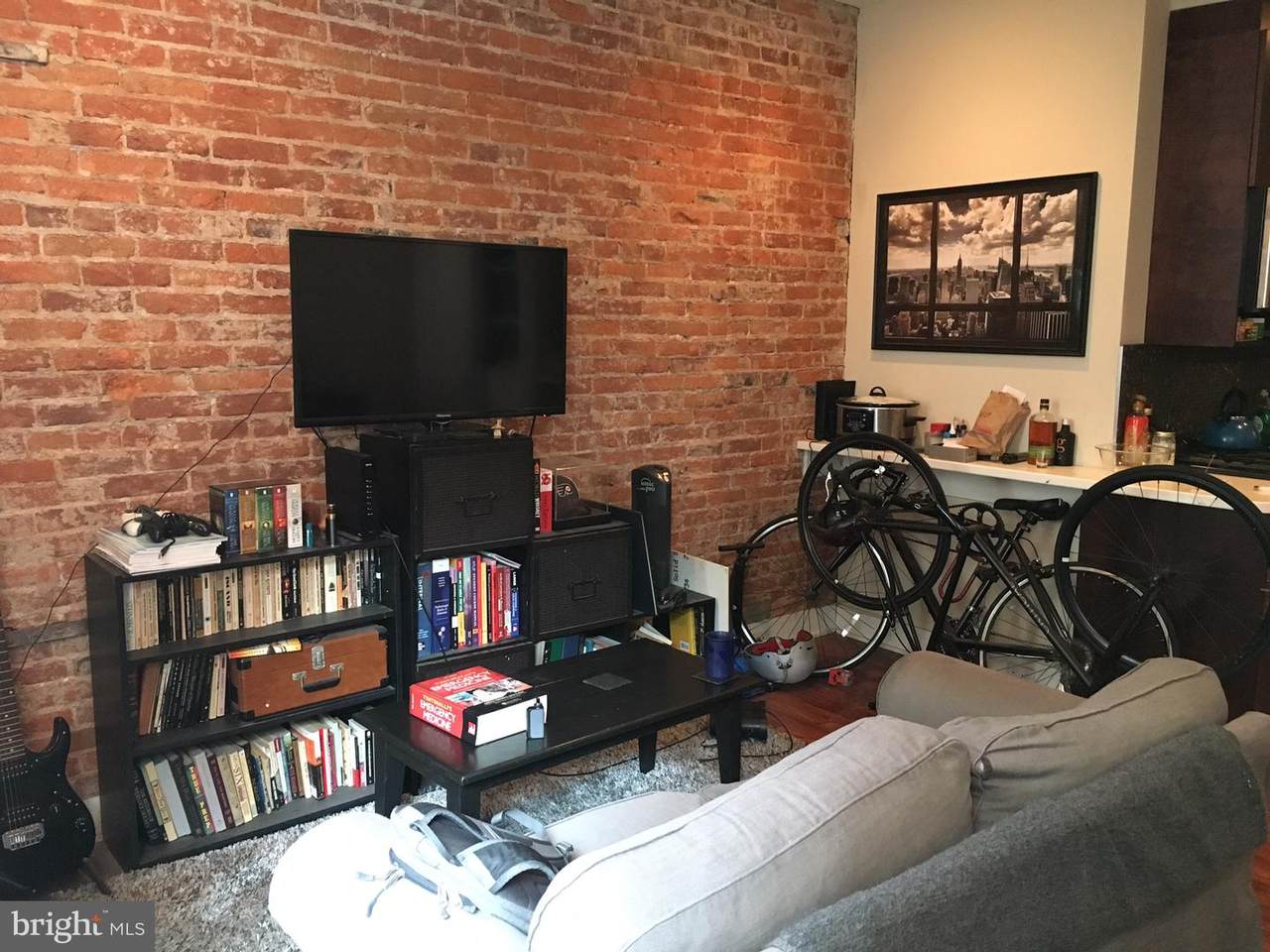 131 13TH Street - Photo 1