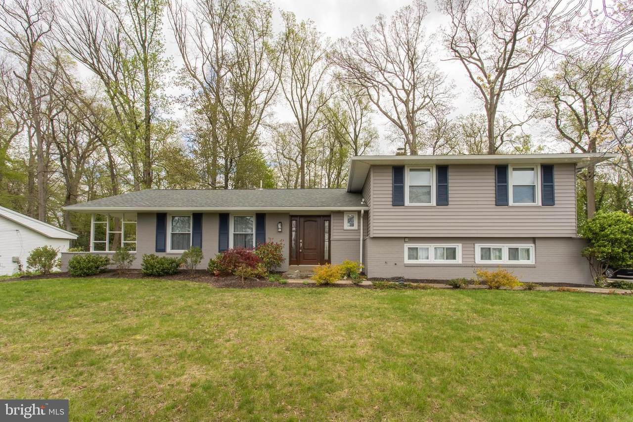3008 Arch Road - Photo 1