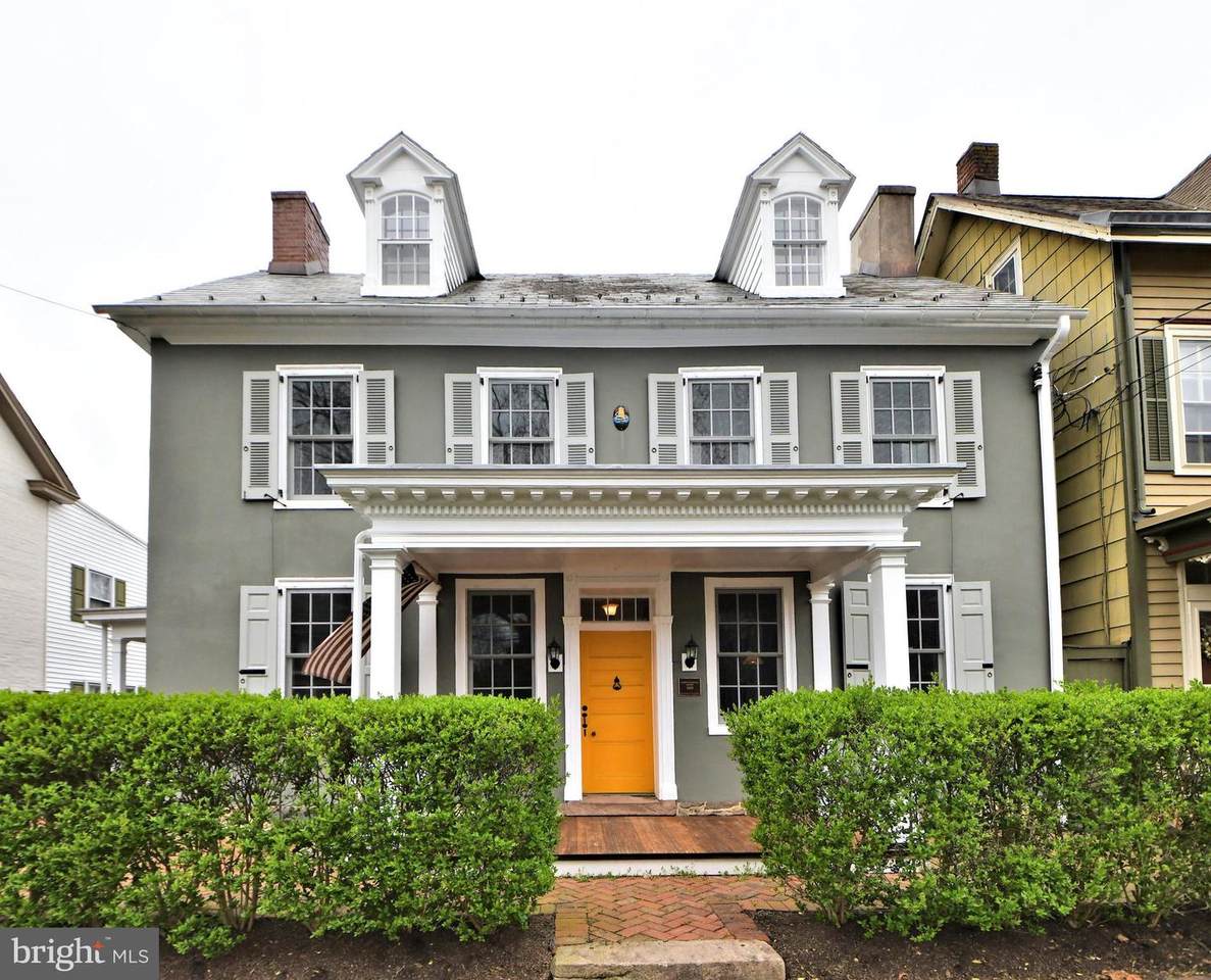 148 State Street - Photo 1