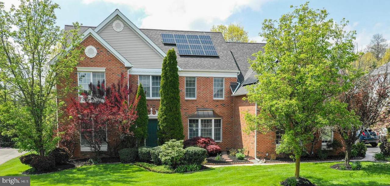 1108 Goshawk Circle - Photo 1