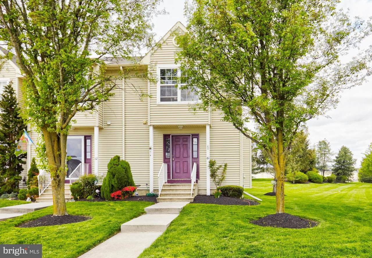 61 Yellowwood Court - Photo 1