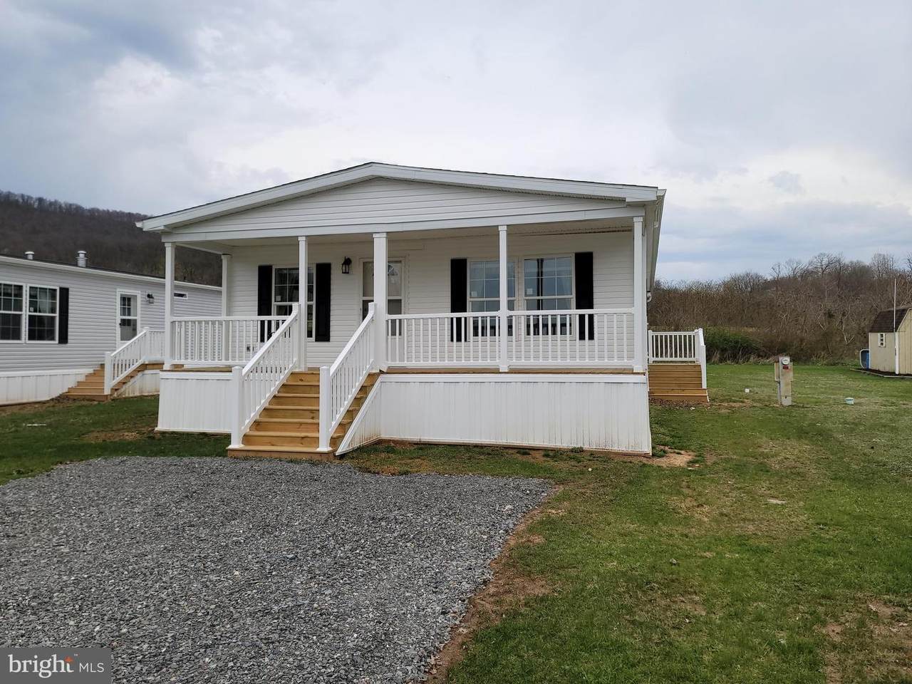 22 Elmer Avenue - Photo 1