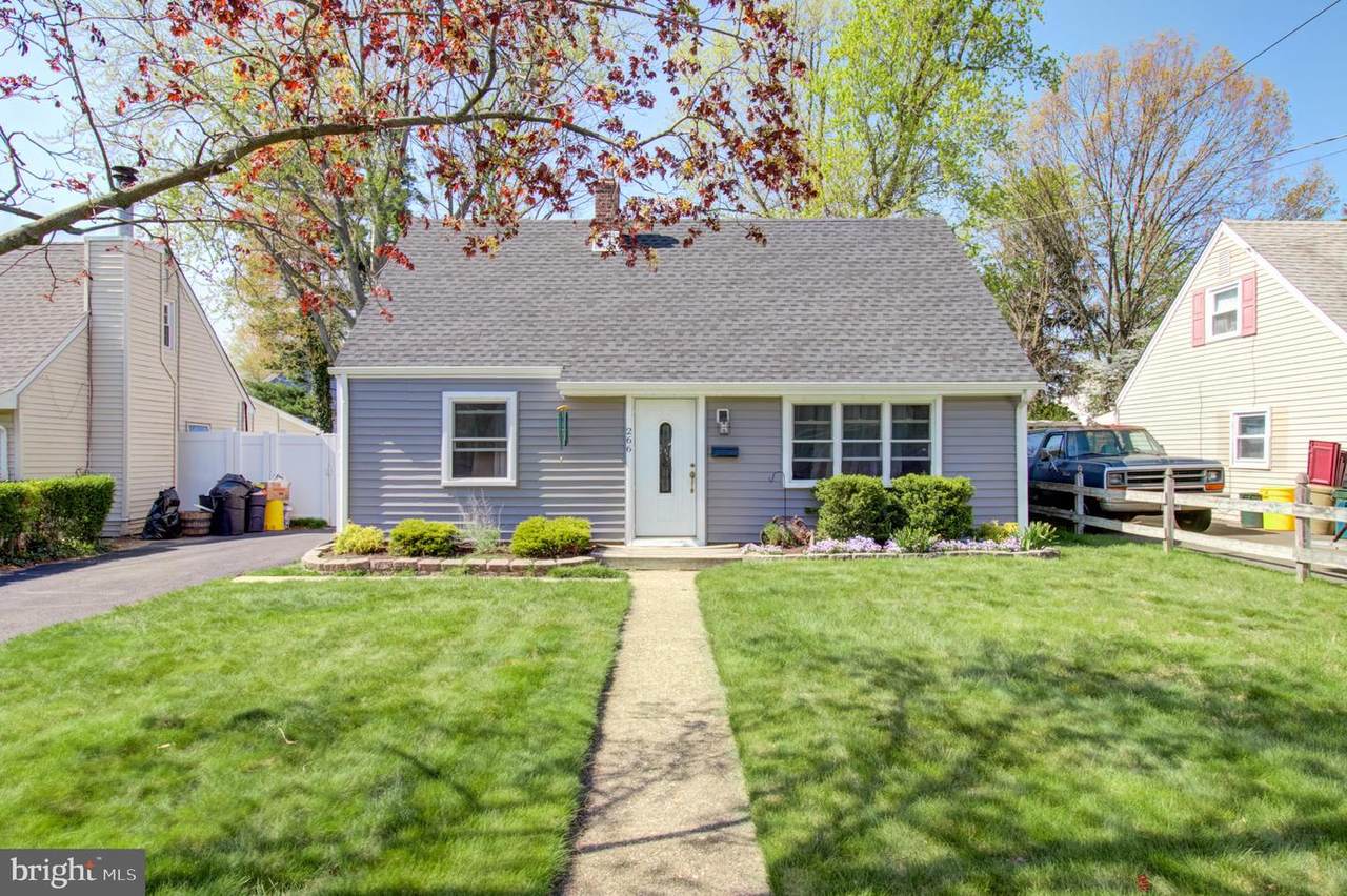 266 Eaton Avenue - Photo 1