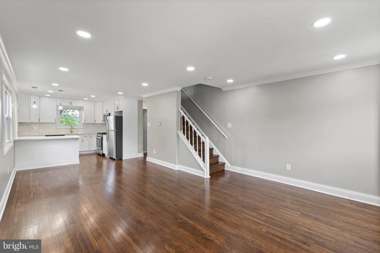 4108 Usher Avenue - Photo 1