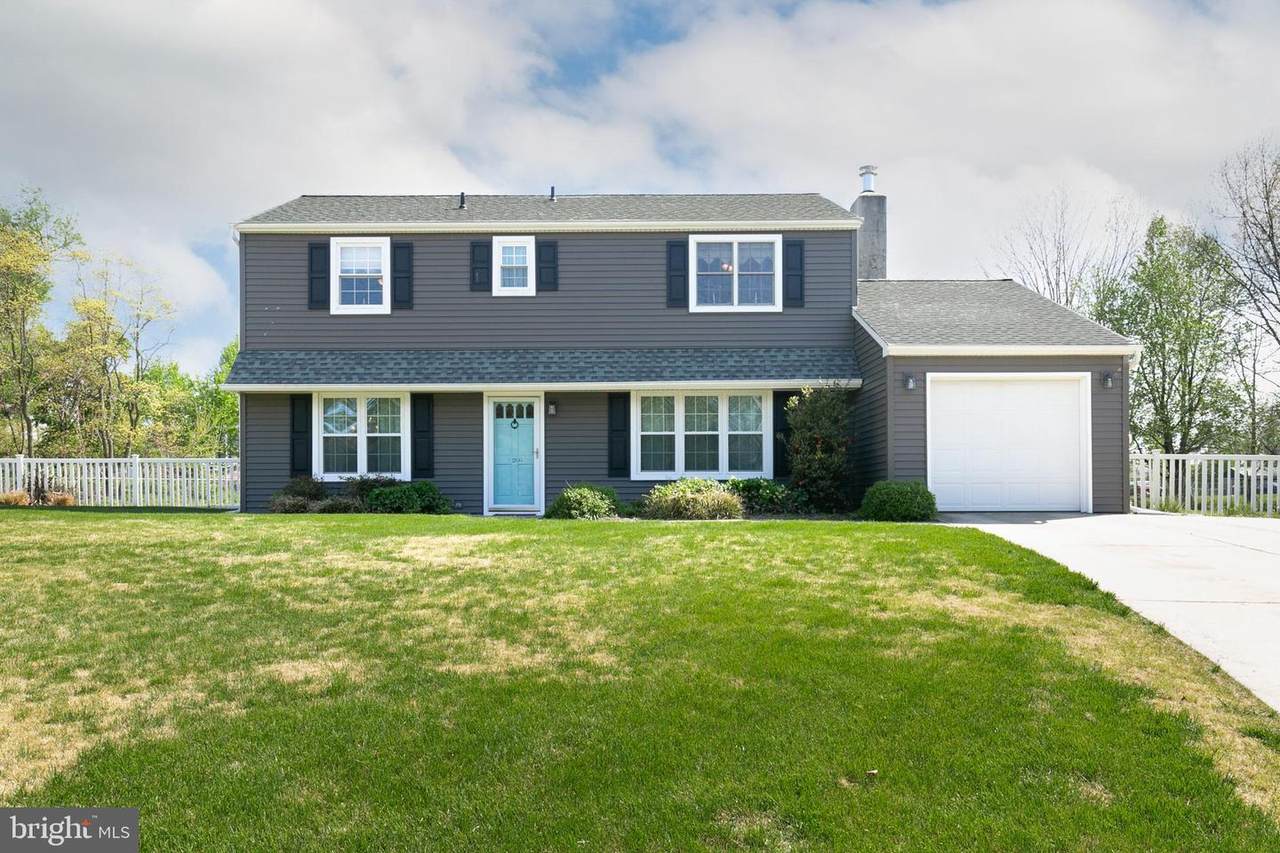 266 Genesee Road - Photo 1