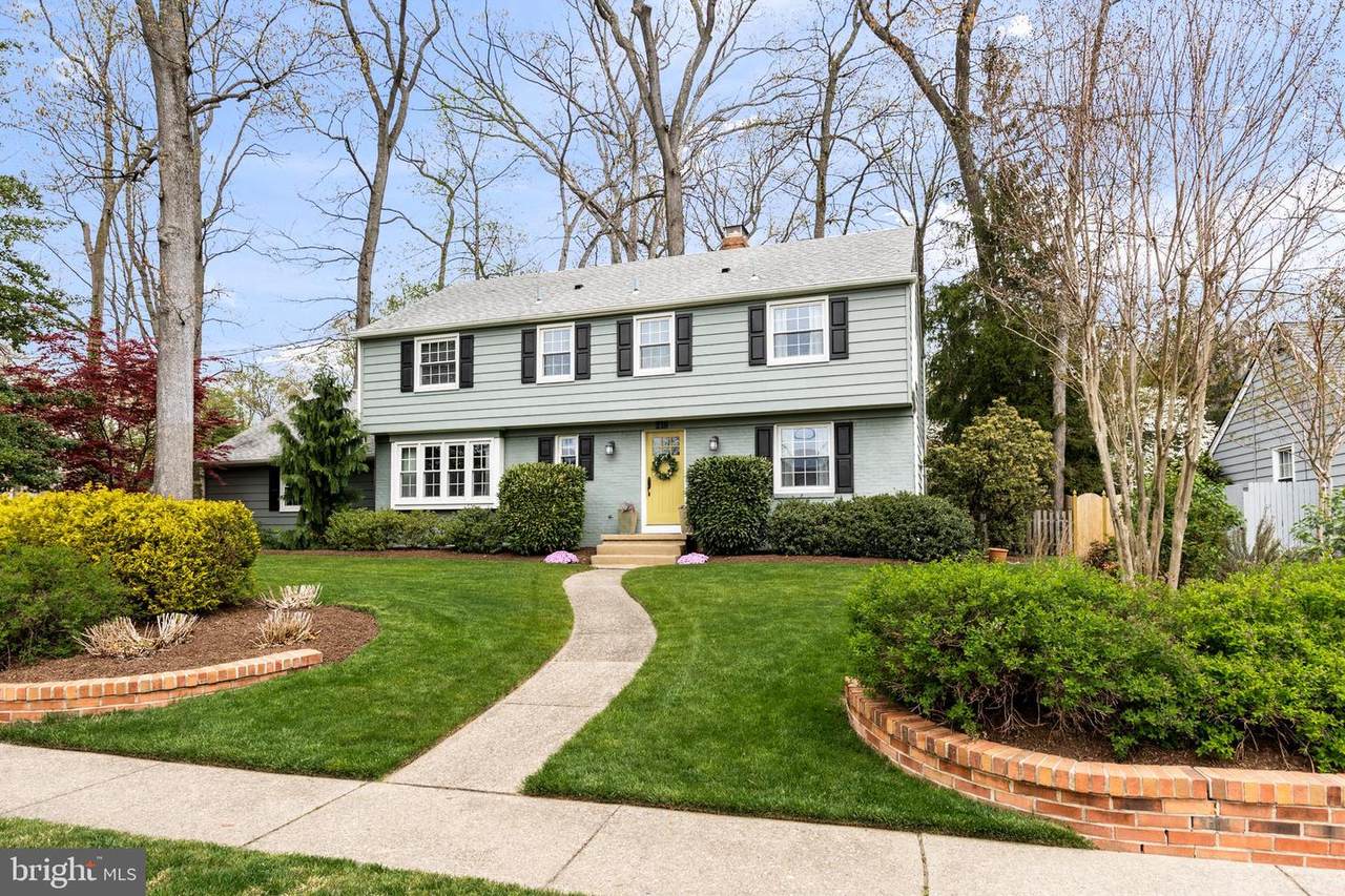218 Heritage Road - Photo 1