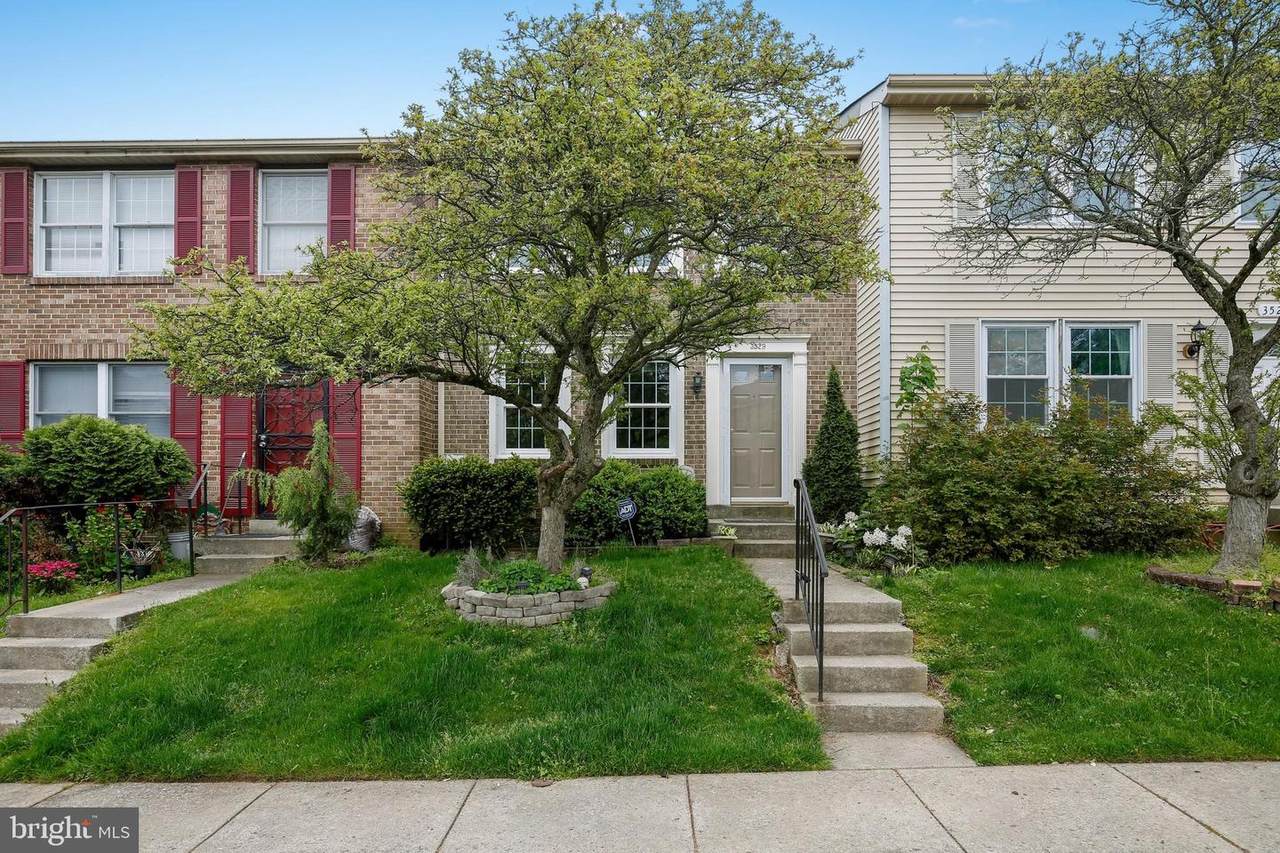 3529 Castle Way - Photo 1