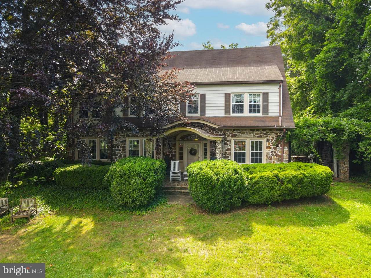 132 Court Street - Photo 1