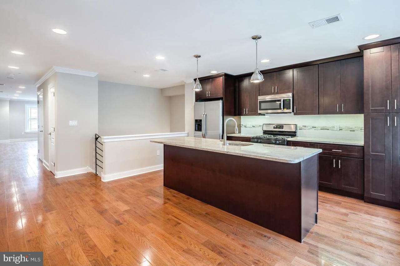 1509 Seybert Street - Photo 1