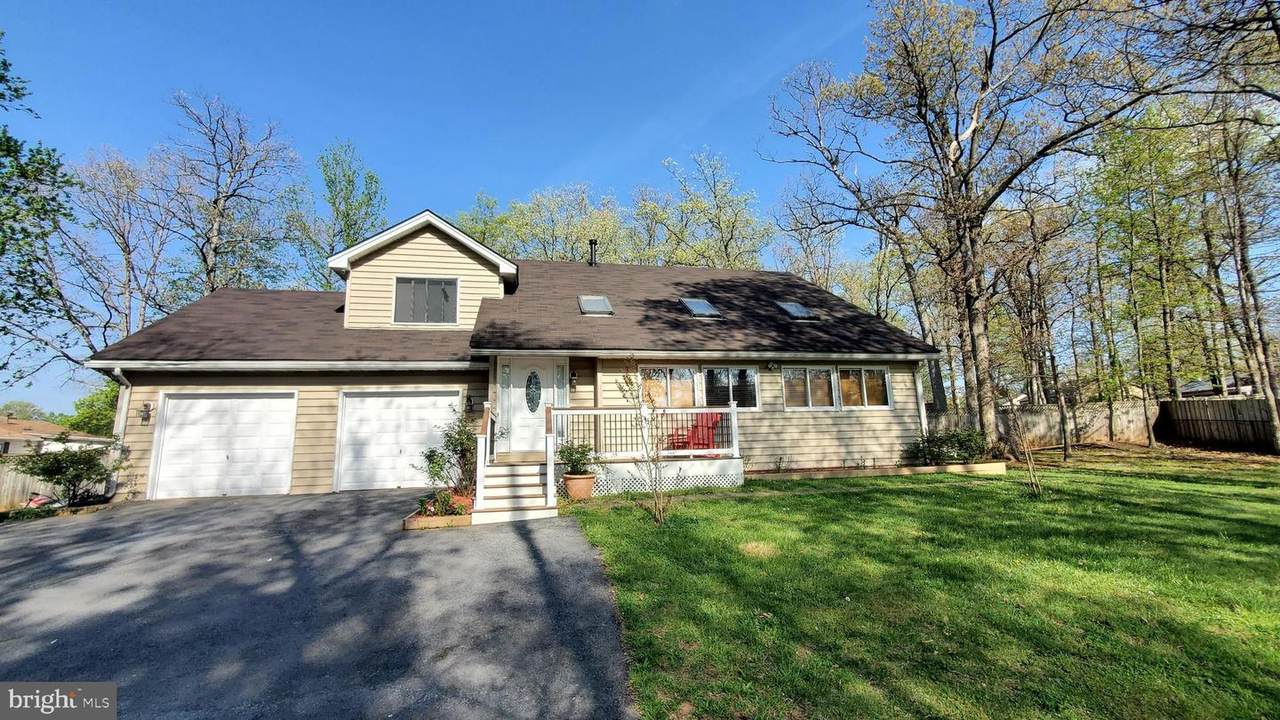 5617 Emack Avenue - Photo 1