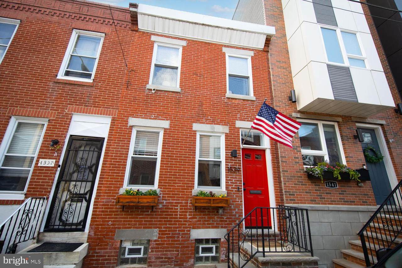 1539 Dorrance Street - Photo 1