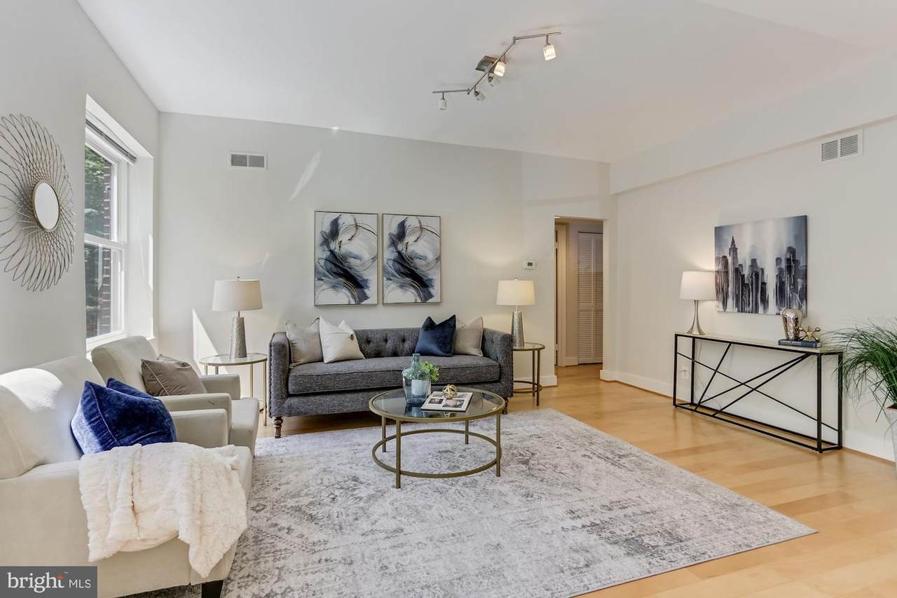 2127 California Street - Photo 1