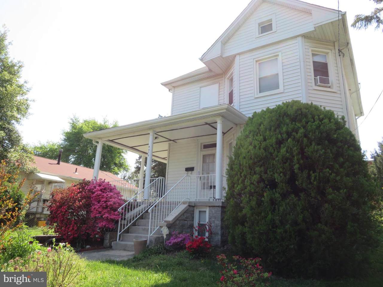 4010 33RD Street - Photo 1