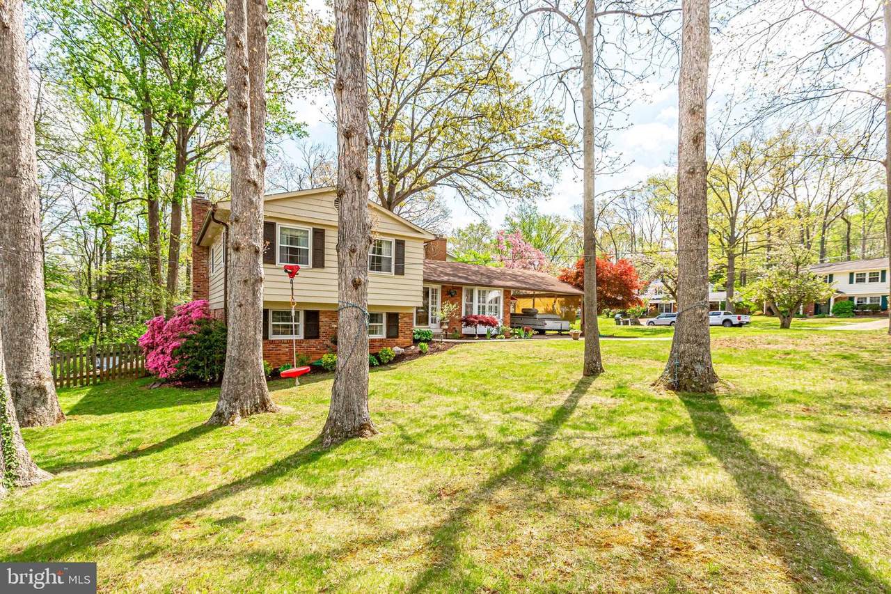 8516 Canterbury Drive - Photo 1