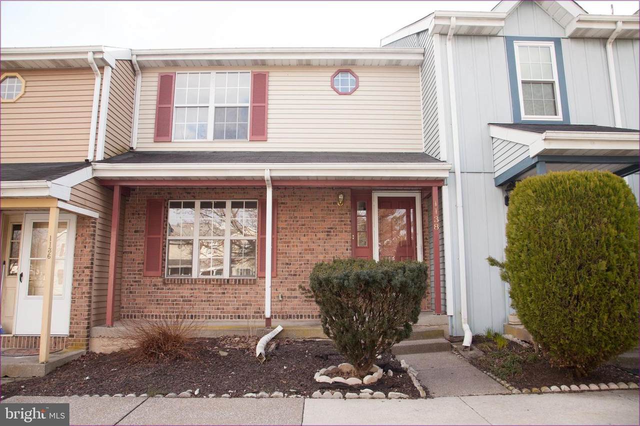 1138 Hedgerow Lane - Photo 1