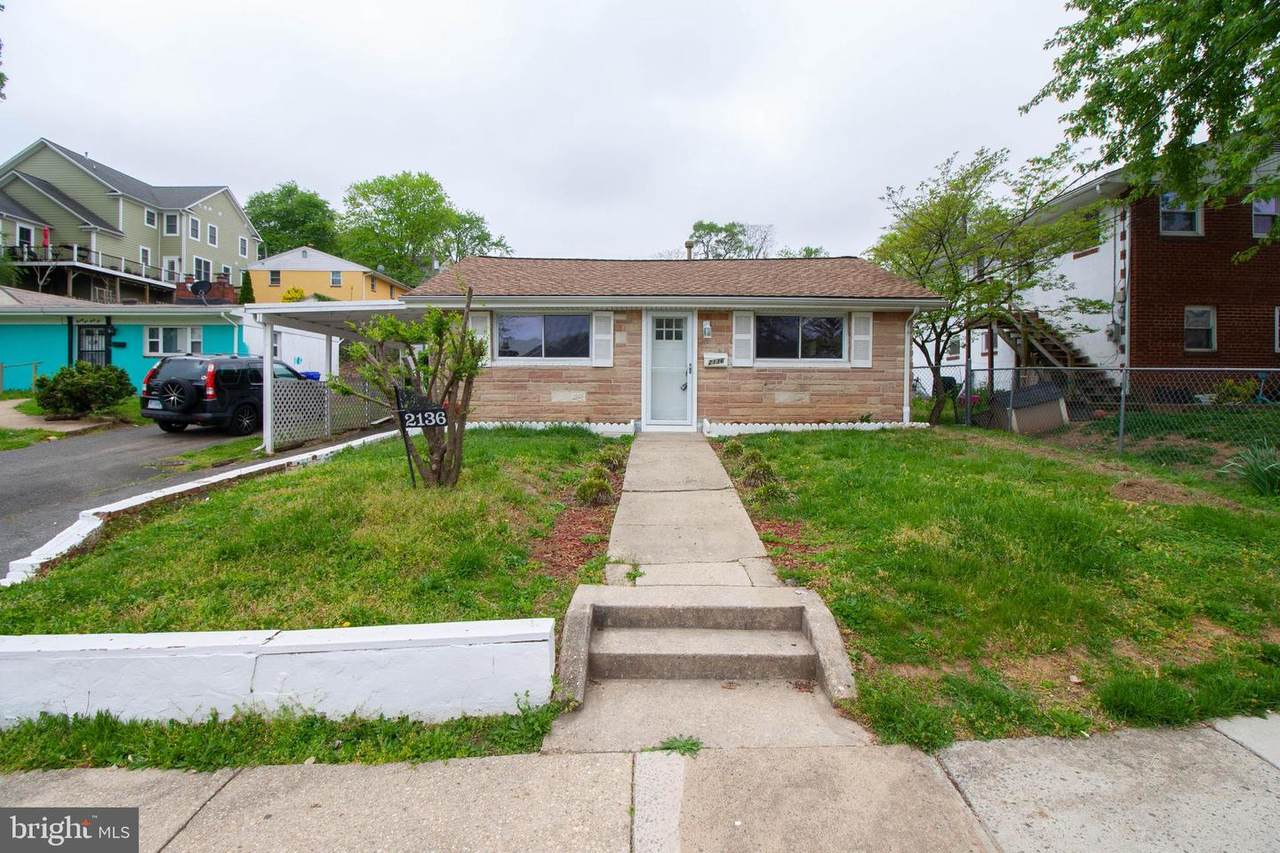 2136 Monroe Street - Photo 1