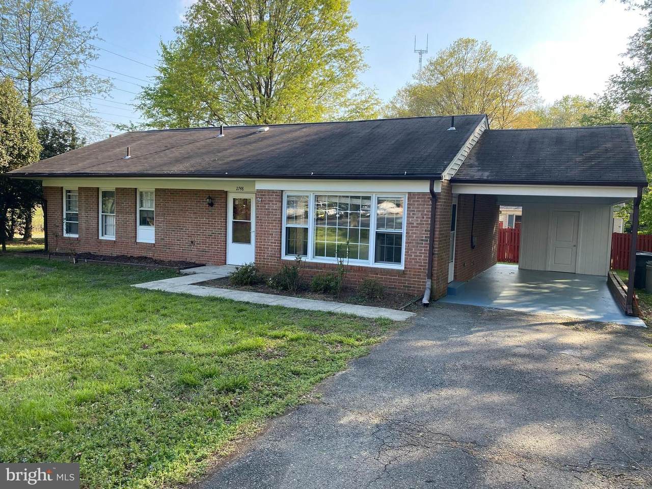 2748 Oldewood Drive - Photo 1