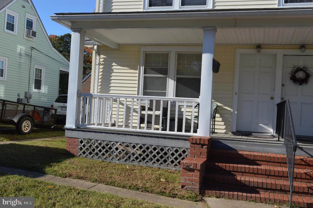 915 William Street - Photo 1