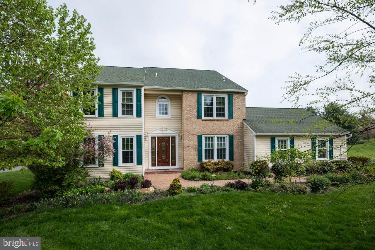 17 Nottingham Drive - Photo 1