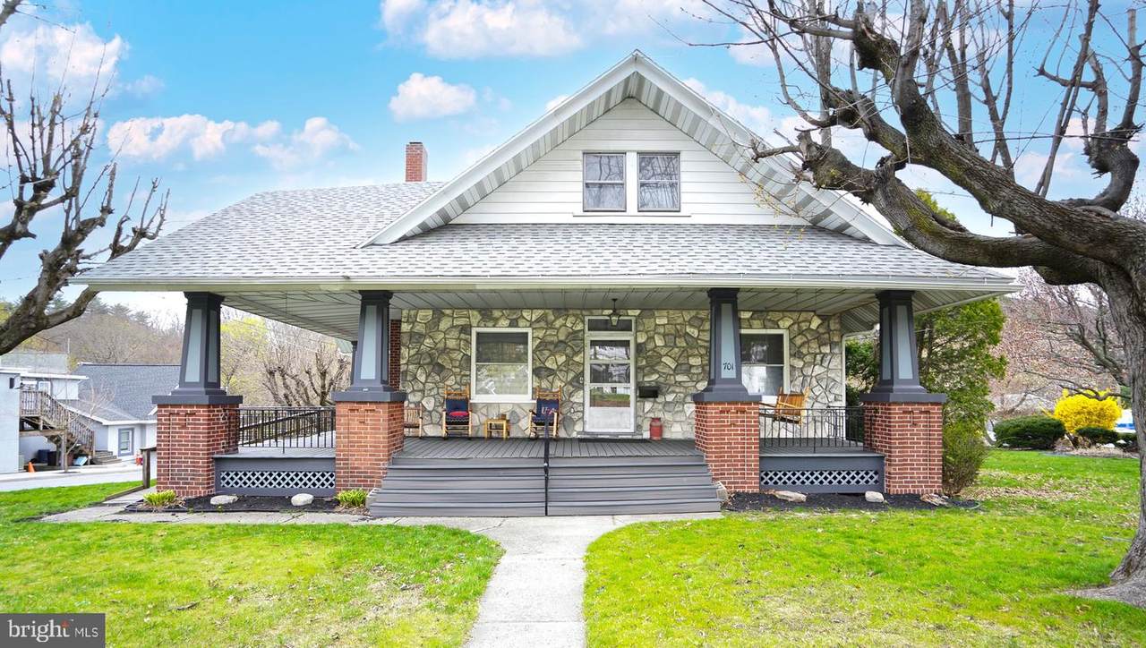 701 Broad Street - Photo 1