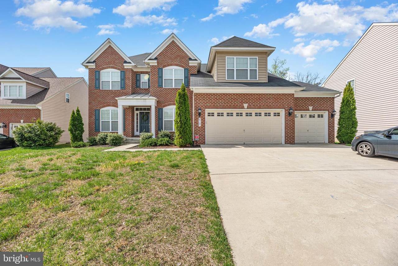 6707 Chatham Park Drive - Photo 1
