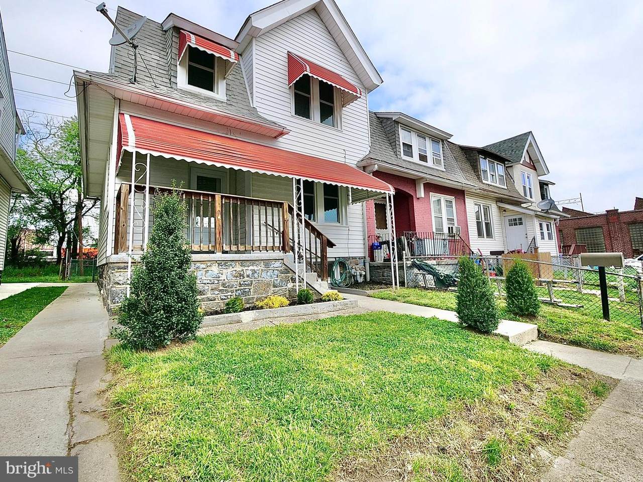 33 Chestnut Street - Photo 1