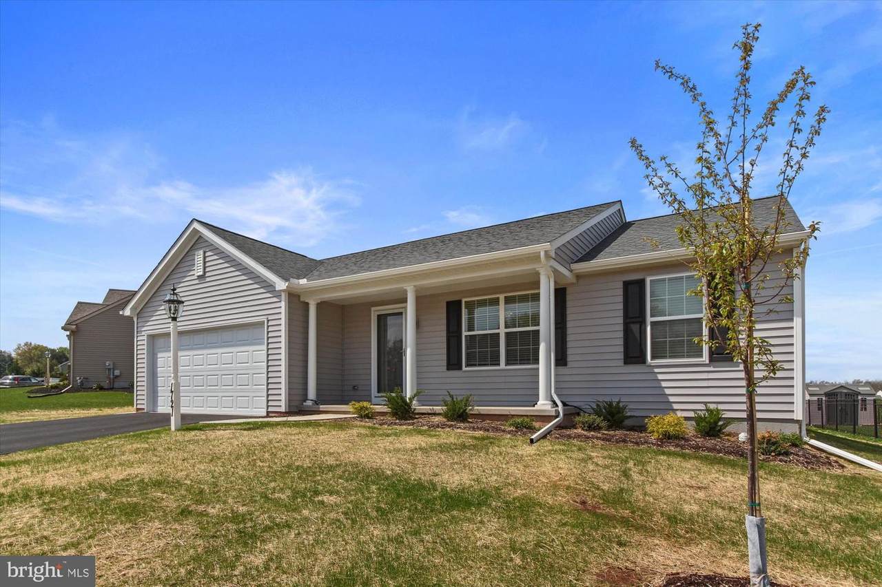 1721 Fountain Rock Drive - Photo 1