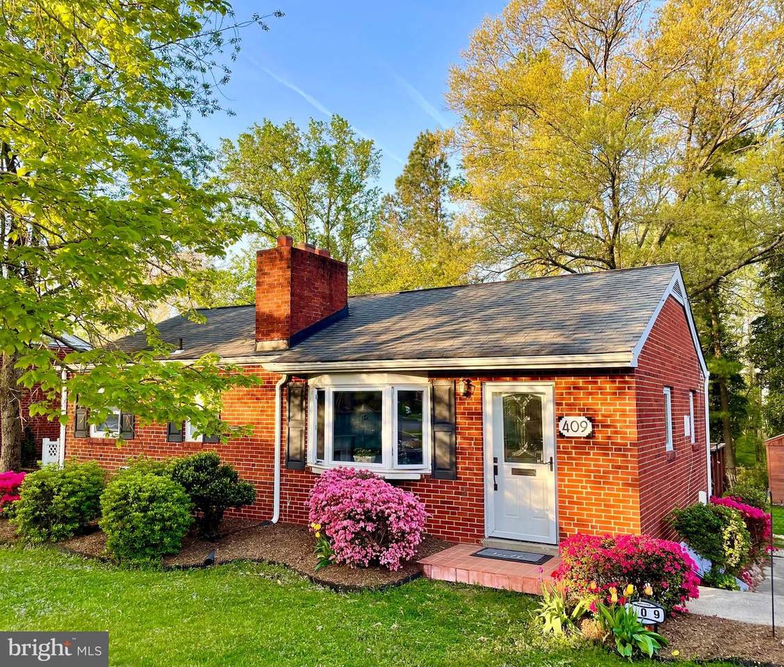 409 Sherrow Avenue - Photo 1