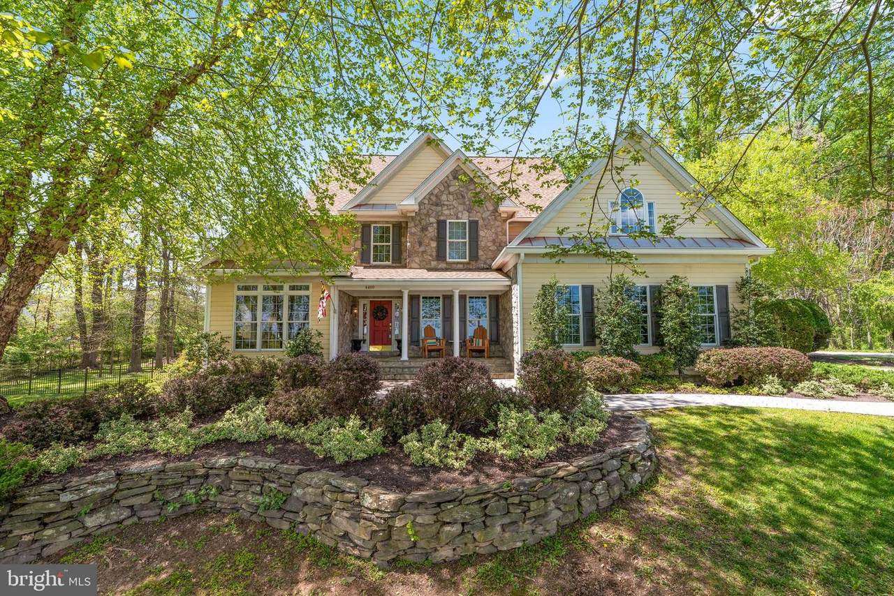 4400 Manor Lane - Photo 1