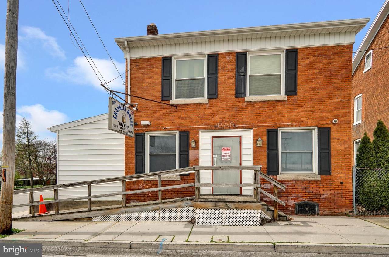 302 Franklin Street - Photo 1