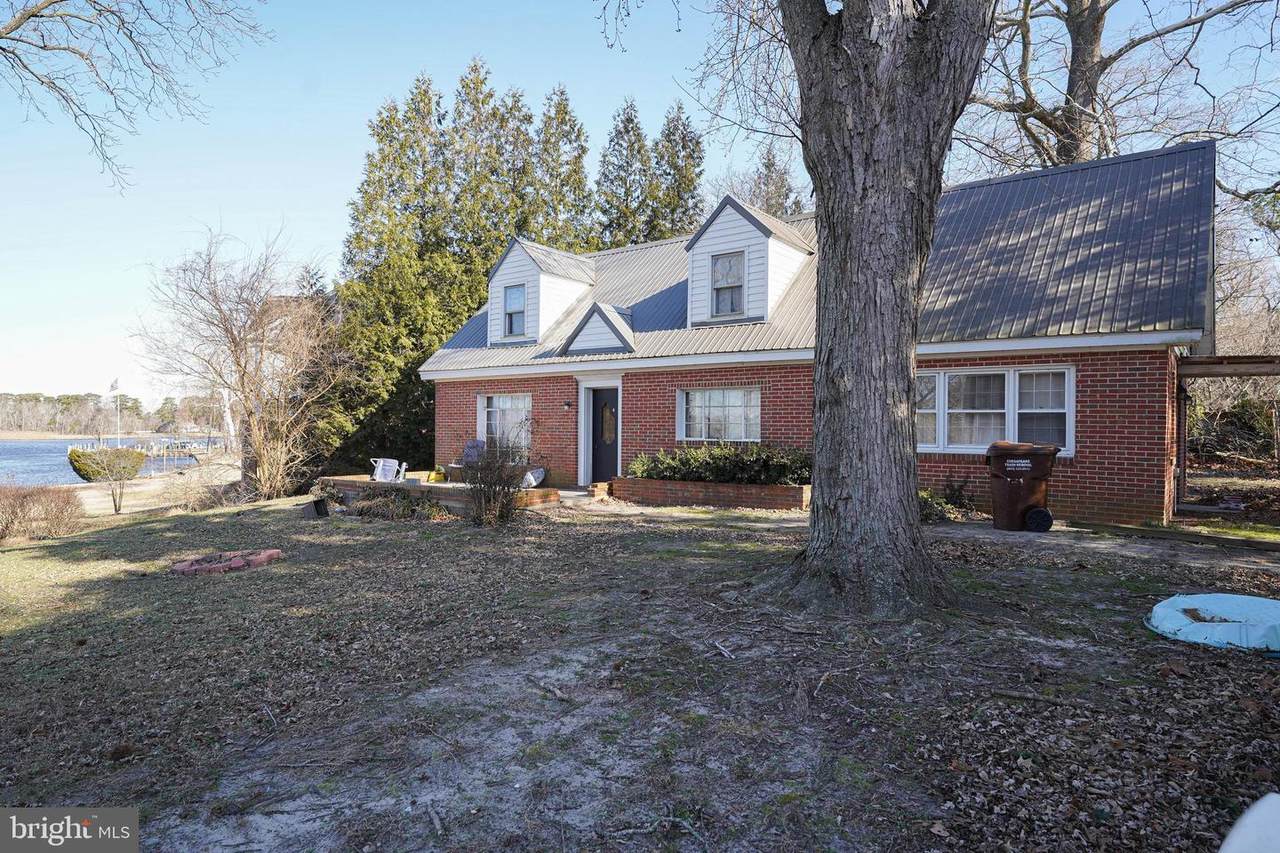28266 Riverside Drive - Photo 1