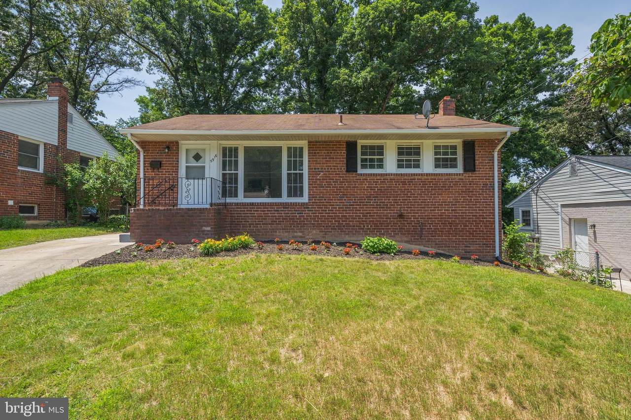5916 89TH Avenue - Photo 1