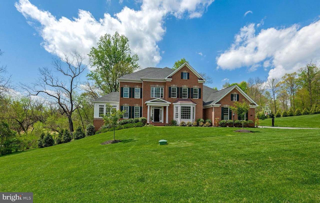 15839 Waterford Creek Circle - Photo 1