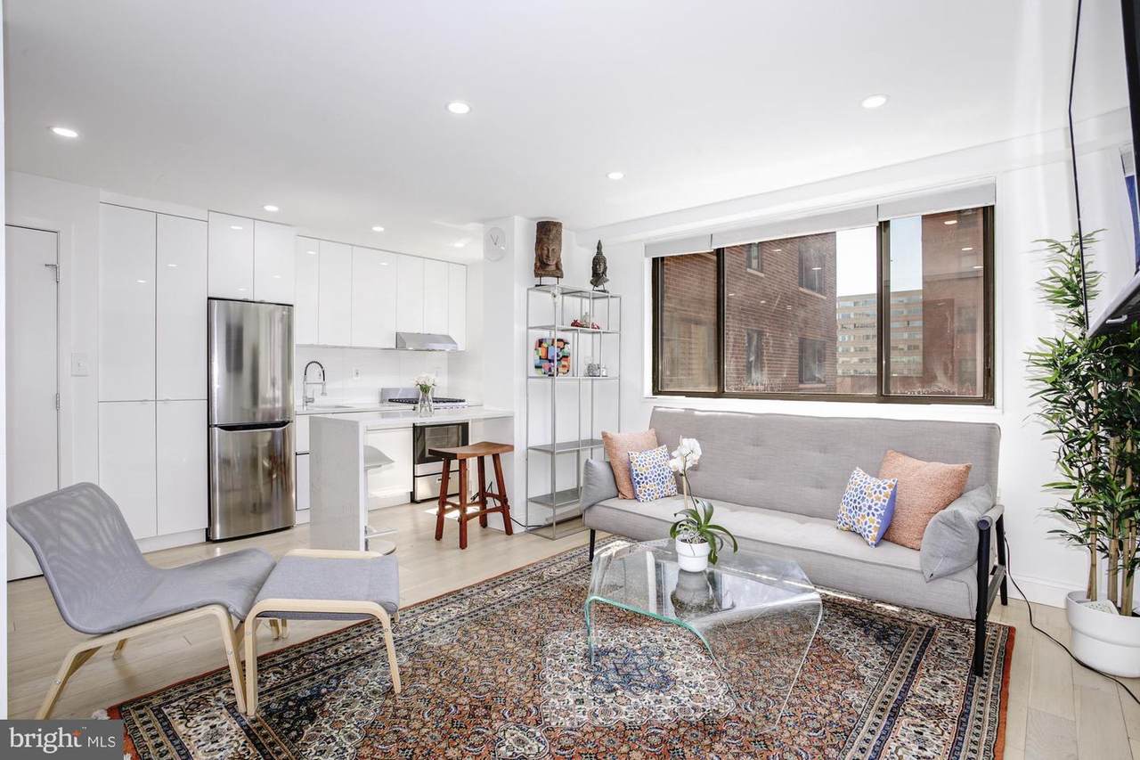 1420 N Street - Photo 1