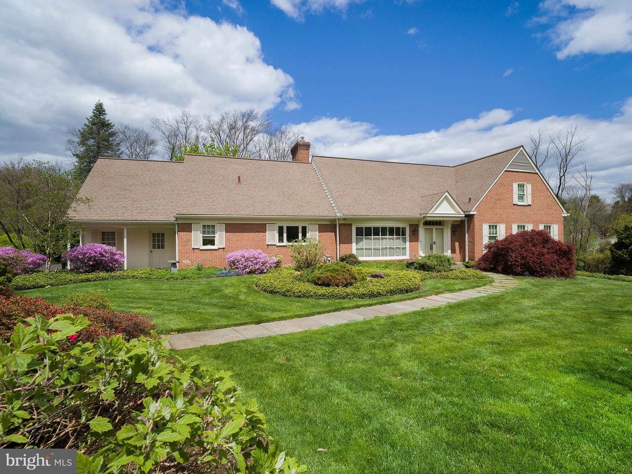 1224 Lakemont Road - Photo 1