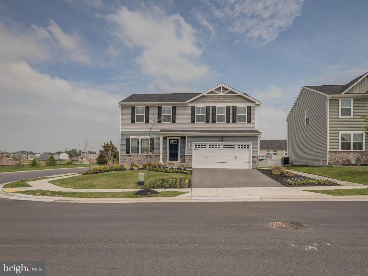 152 Crimson Avenue - Photo 1