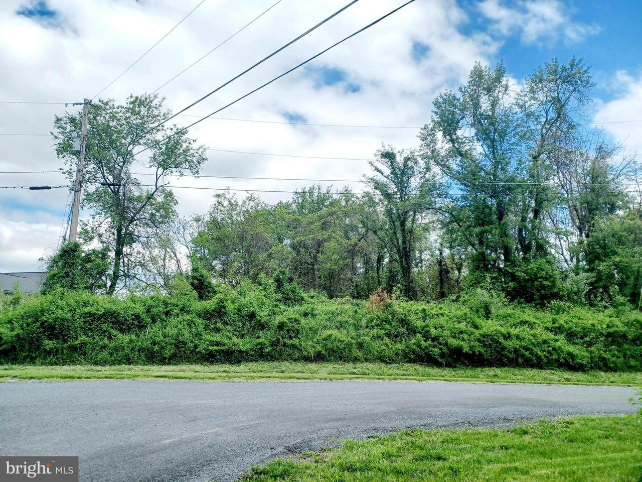 23 Gladys Trail - Photo 1