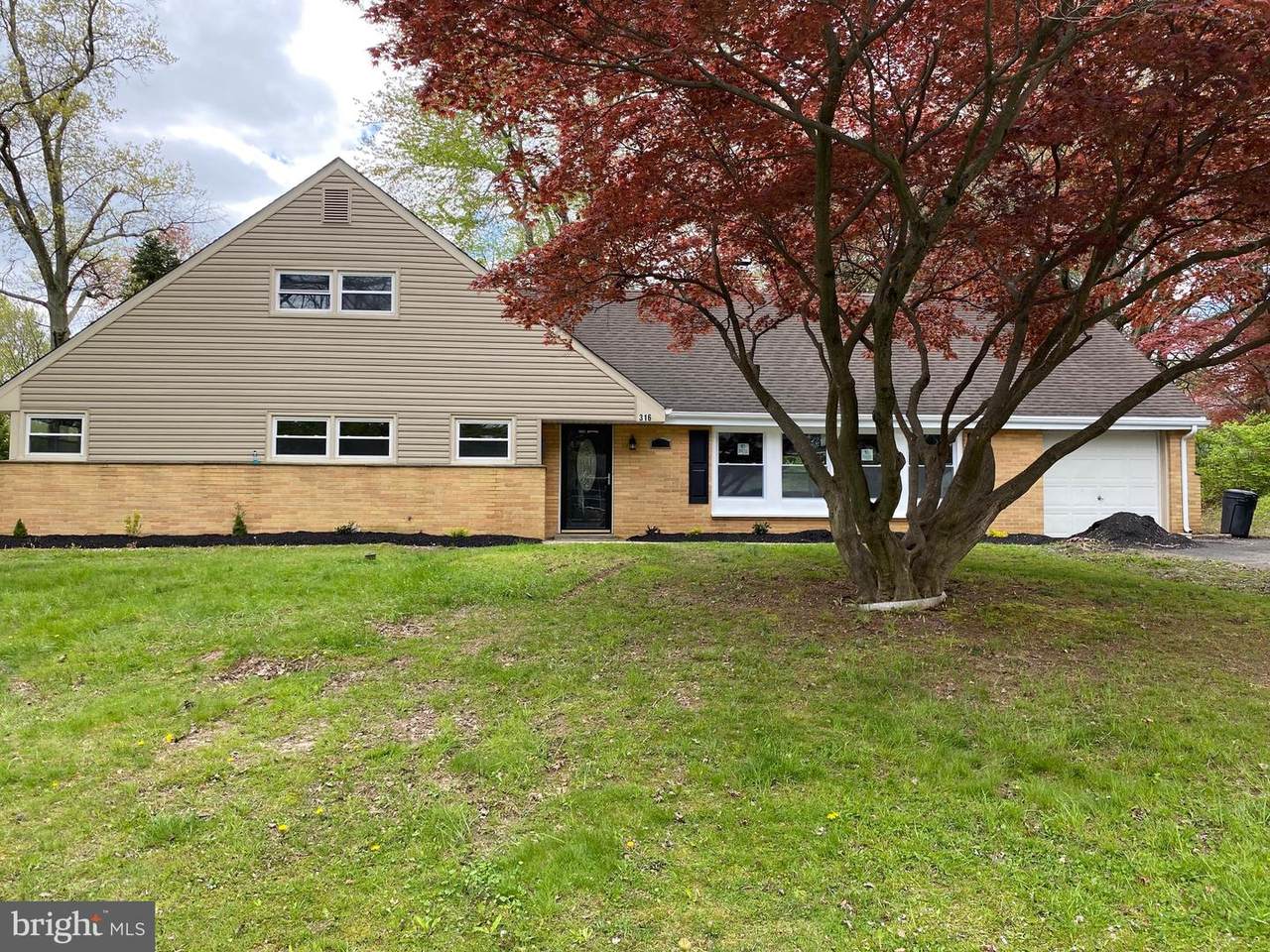316 Curtis Drive - Photo 1