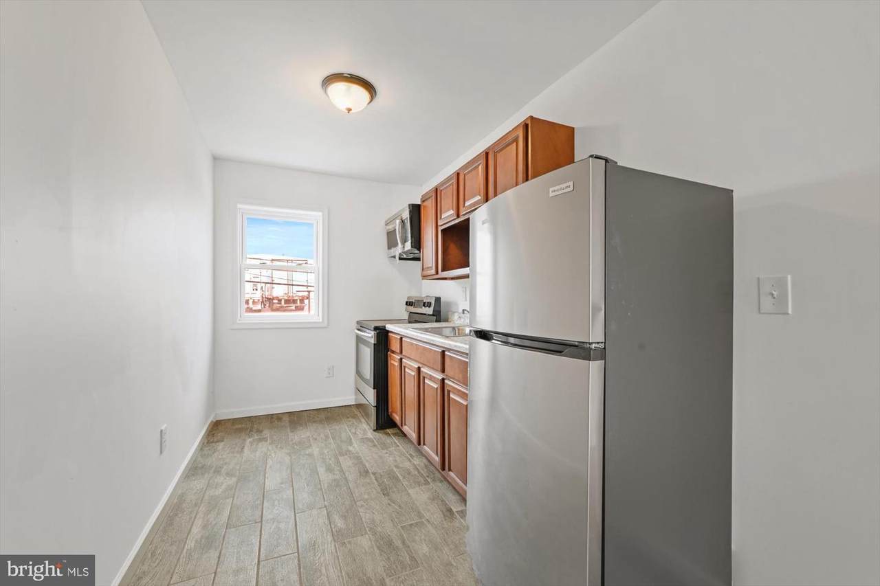 1310 Ellwood Avenue - Photo 1