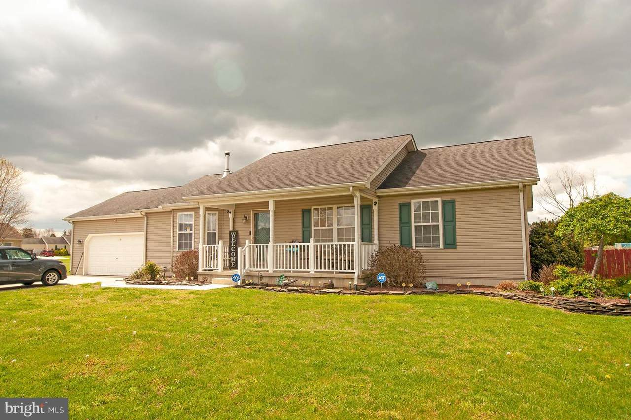51 Braeburn Terrace - Photo 1
