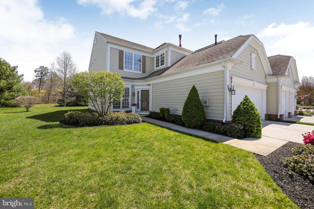 35 Wrentham Drive - Photo 1